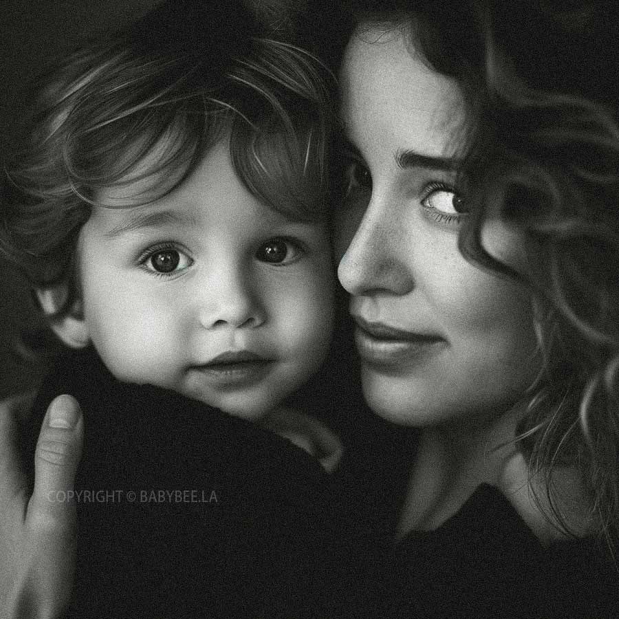 Newborn photo sessions with BabyBee